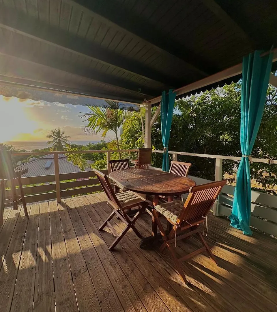 Le Mahogany Sur La Plage De Petit-Anse Bouillante Apartment